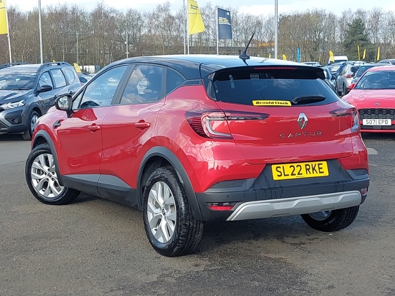 Renault Captur 1.3 Tce 140 Iconic Edition SL22RKE Red #2