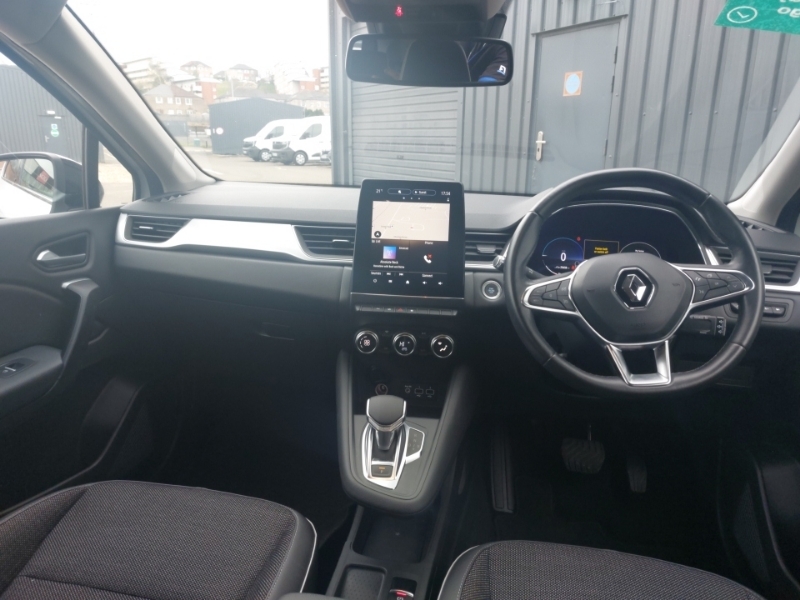 Renault Captur 1.6 E-tech Phev 160 S Edition SC21BSU White #3