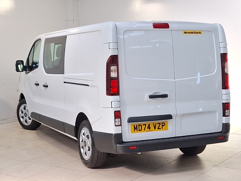 Renault Trafic Ll30 Blue Dci 130 Advance Safety Crew Van MD74VZP White #2