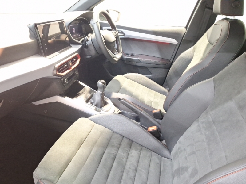 Seat Arona 1.0 Tsi 110 Fr Sport Grey #5