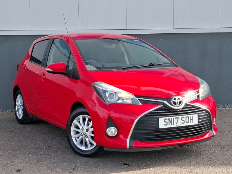 Toyota Yaris 1.33 Vvt-i Icon Red