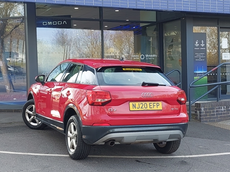 Audi Q2 30 Tdi Technik Red #2