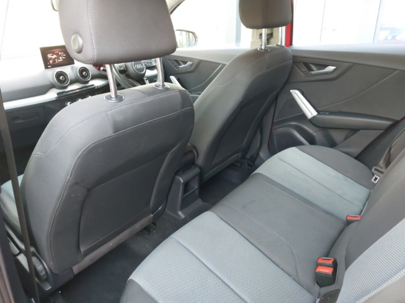 Audi Q2 30 Tdi Technik Red #6
