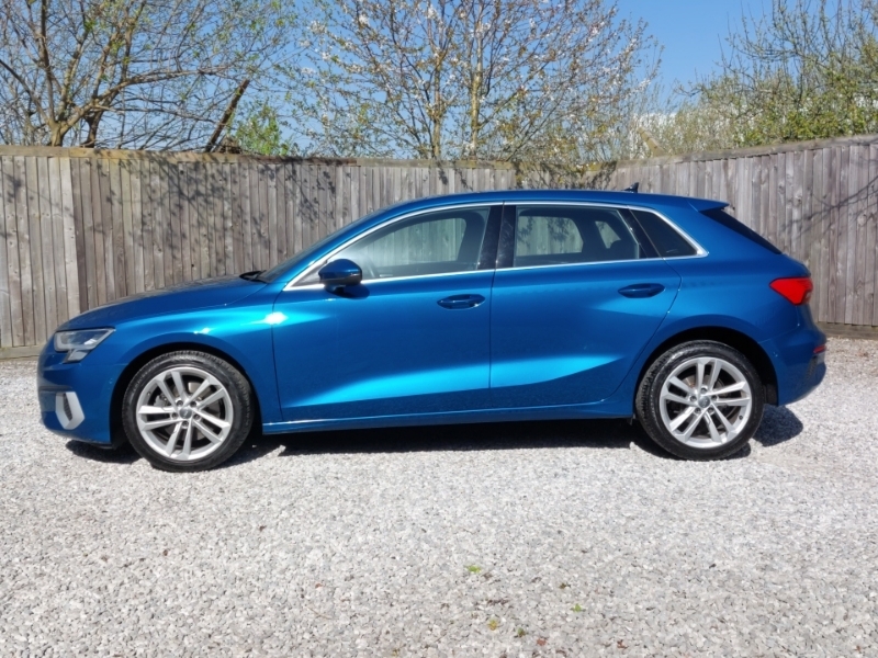 Audi A3 35 Tfsi Sport GV20LDF Blue #4