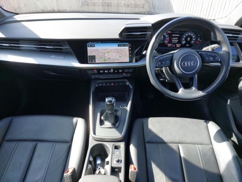 Audi A3 35 Tfsi Sport GV20LDF Blue #3