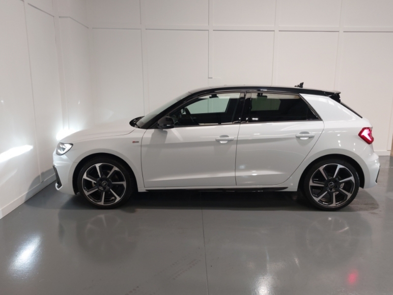 Audi A1 30 Tfsi Black Edition S Tronic ML25YFW White #4