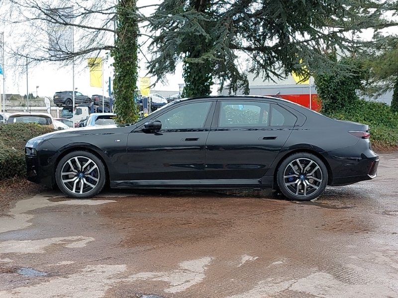 BMW i7 400Kw Xdrive60 M Sport 105.7Kwh Black #4
