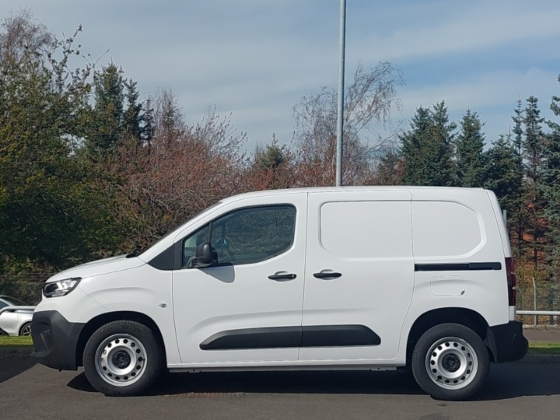 Citroen Berlingo 1.5 Bluehdi 100Ps Van Enterprise SY26UBR White #4