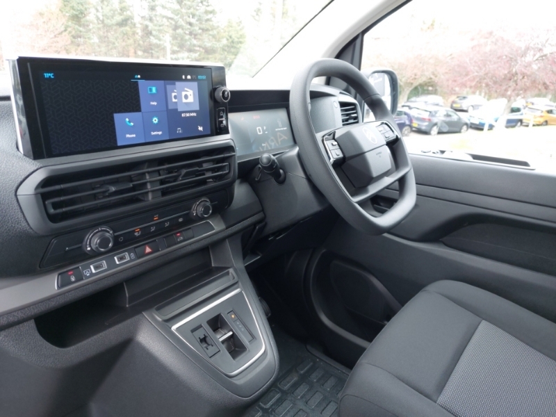 Citroen Dispatch 2.0 Bluehdi 145Ps Van Enterprise Eat8 SK26YWO White #3