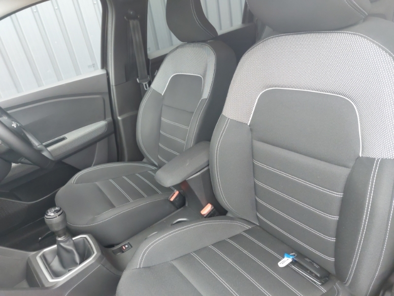 Dacia Jogger 1.0 Tce Expression NV72VAH Black #5