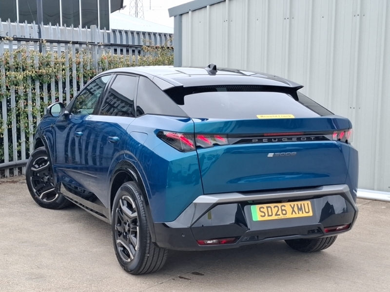 Peugeot 3008 157Kw Gt 73Kwh Blue #2