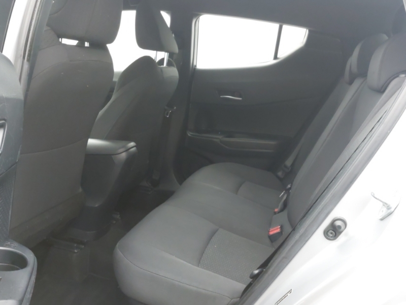 Toyota C-Hr 1.8 Hybrid Icon Cvt WU18JTX Silver #6