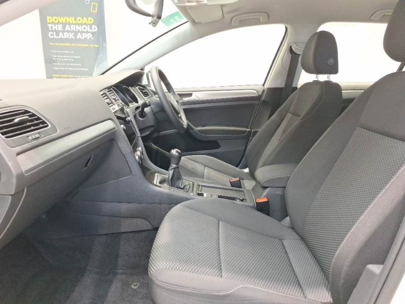 Volkswagen Golf 1.6 Tdi S GJ70YAE White #5