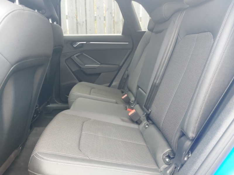 Audi Q3 35 Tfsi Black Edition S Tronic CP21SFN Blue #6