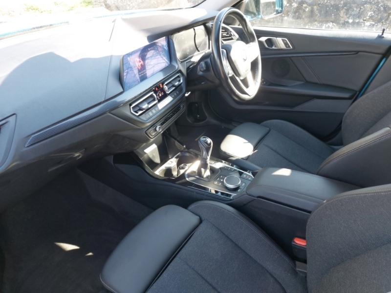 BMW 2 Series 218I Sport SC70DLZ Blue #5