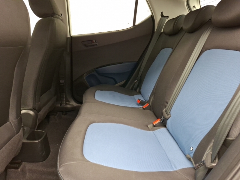 Hyundai I10 1.0 Blue Drive Se White #6