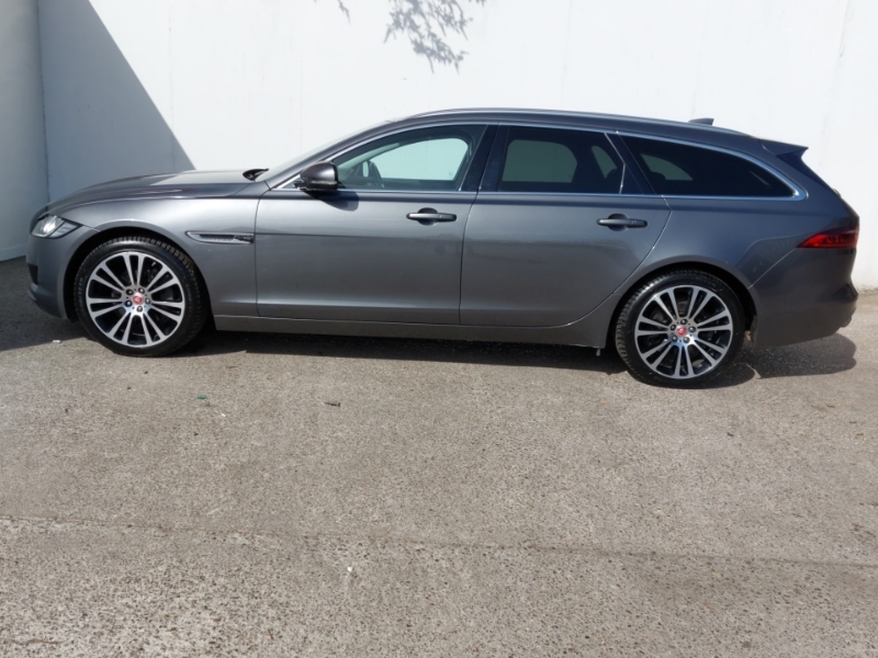 Jaguar XF 2.0D 180 Portfolio YX18PFA Grey #4