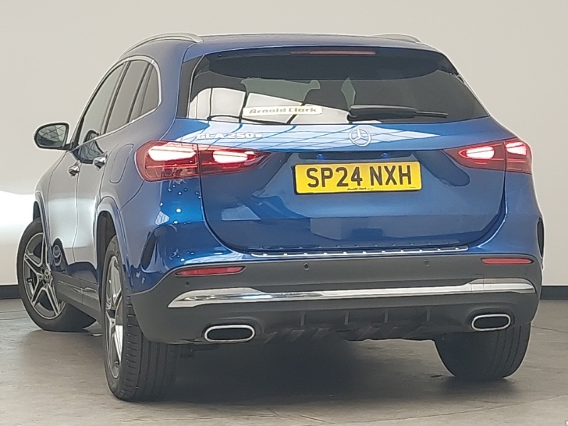 Mercedes-Benz GLA Class Gla 250E Amg Line Executive SP24NXH Blue #2