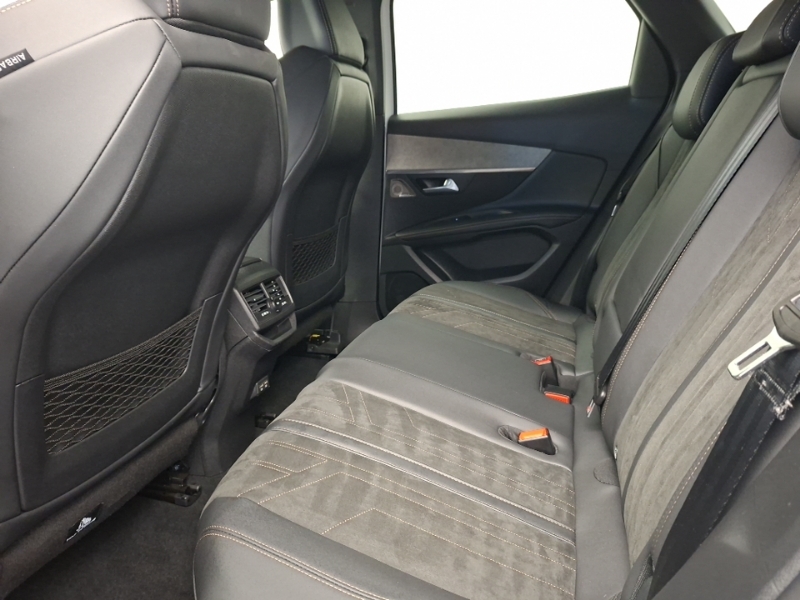 Peugeot 3008 1.2 Puretech Gt Premium Eat8 White #6