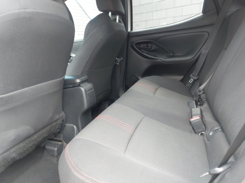 Toyota Yaris 1.5 Hybrid Gr Sport Cvt LY23UVB White #6