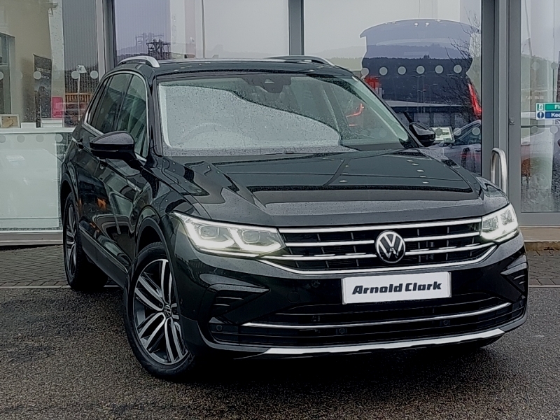 Volkswagen Tiguan 1.5 Tsi 150 Elegance Dsg Black