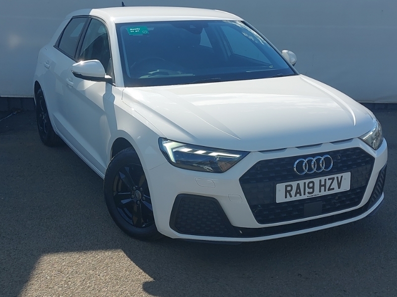 Audi A1 30 Tfsi Se White