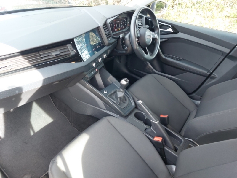 Audi A1 25 Tfsi Technik SH71VZX Blue #5
