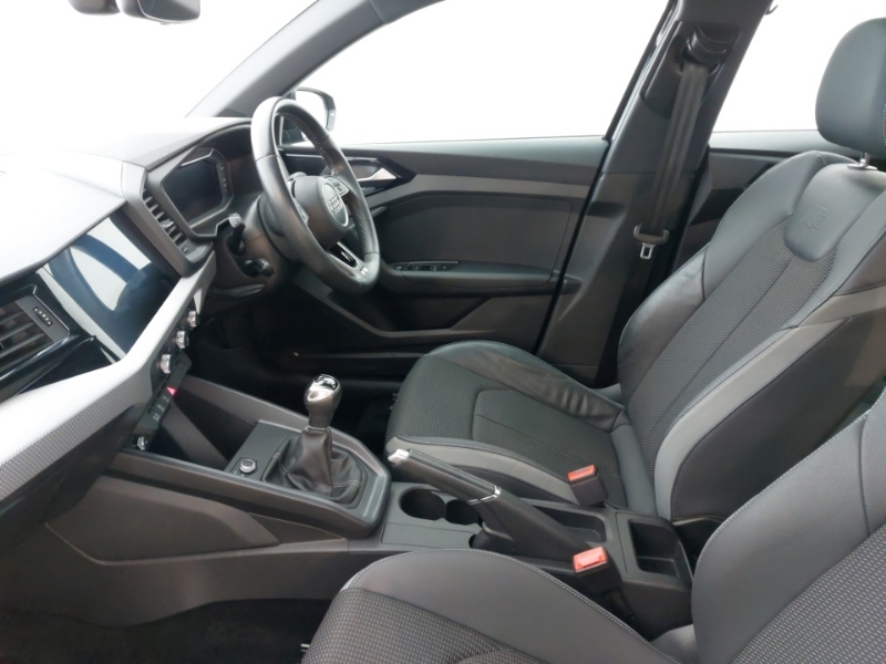 Audi A1 30 Tfsi S Line CP69DVJ Black #5