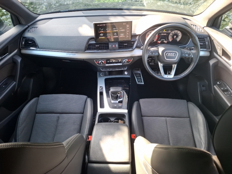 Audi Q5 40 Tdi Quattro S Line S Tronic GU72UYF Black #3