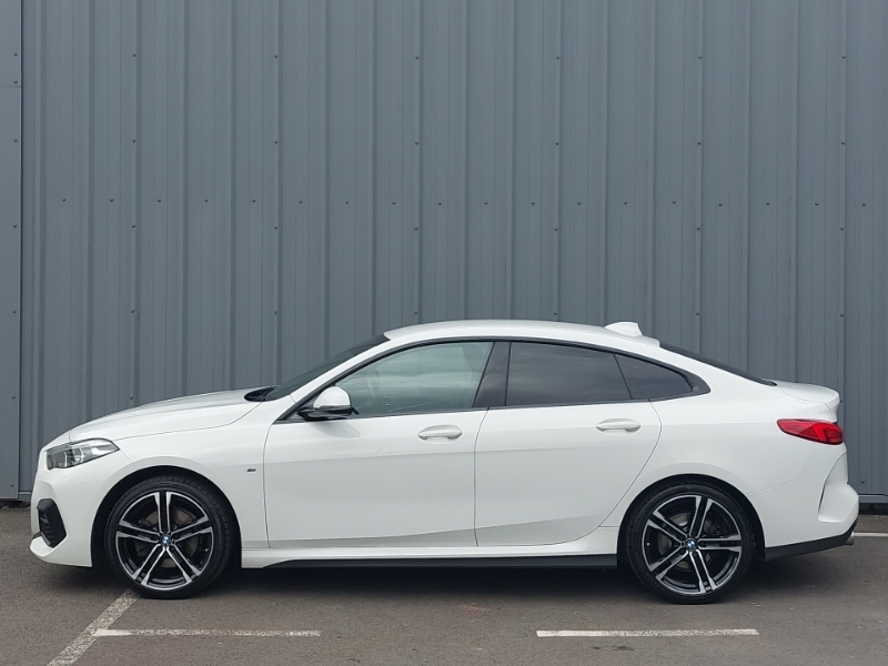 BMW 2 Series 218I M Sport DA70JHH White #4