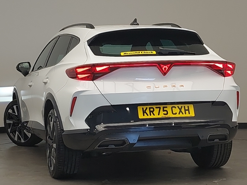 Cupra Formentor 1.5 Etsi 150 V2 Dsg KR75CXH White #2