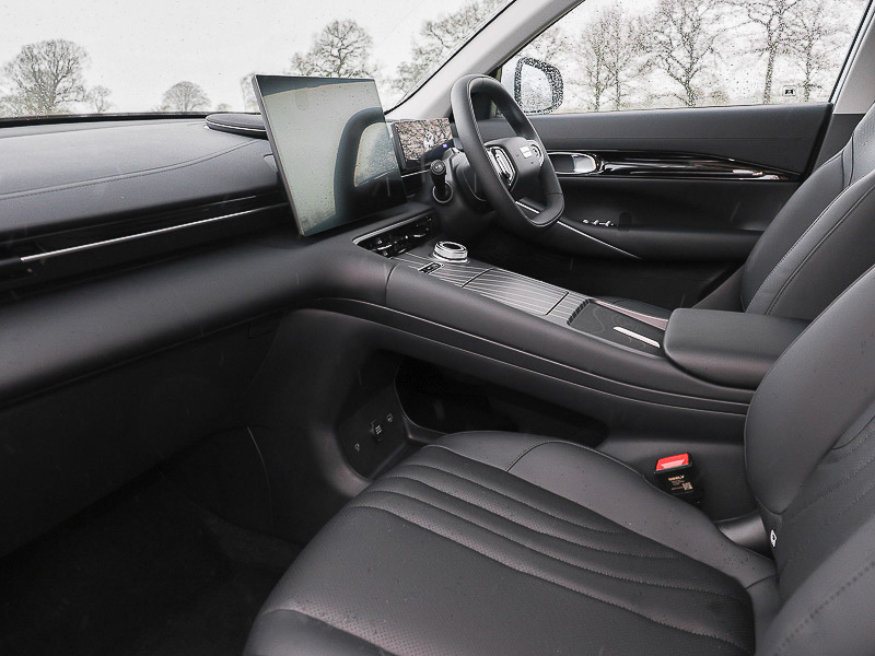 Geely Starray 1.5 Em-i Ultra  Black #5