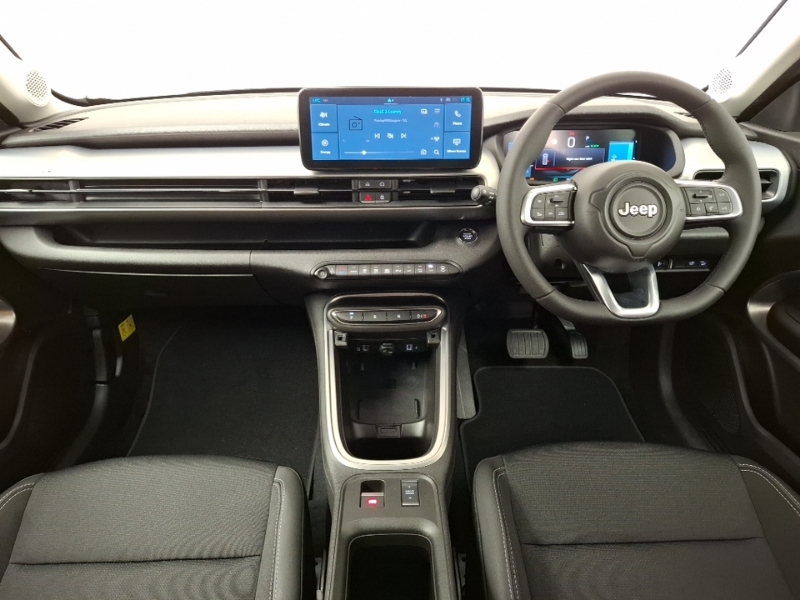Jeep Avenger 115Kw E-summit 54Kwh Grey #3
