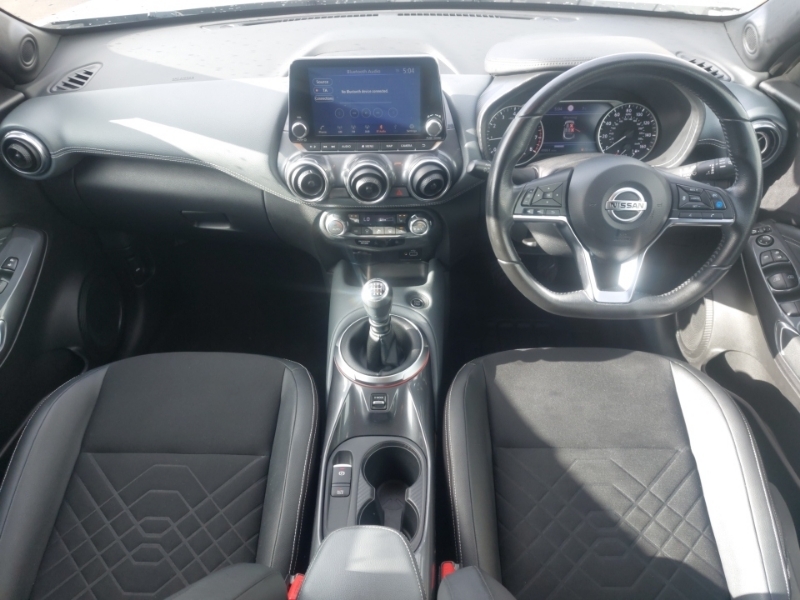Nissan Juke 1.0 Dig-t Tekna SB69EOW Silver #3