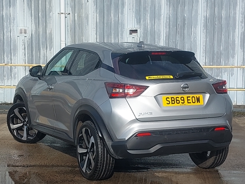 Nissan Juke 1.0 Dig-t Tekna SB69EOW Silver #2