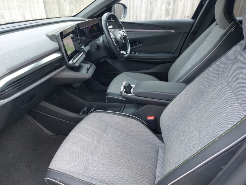 Renault Megane E-Tech Ev60 160Kw Iconic 60Kwh Optimum Charge Black #5