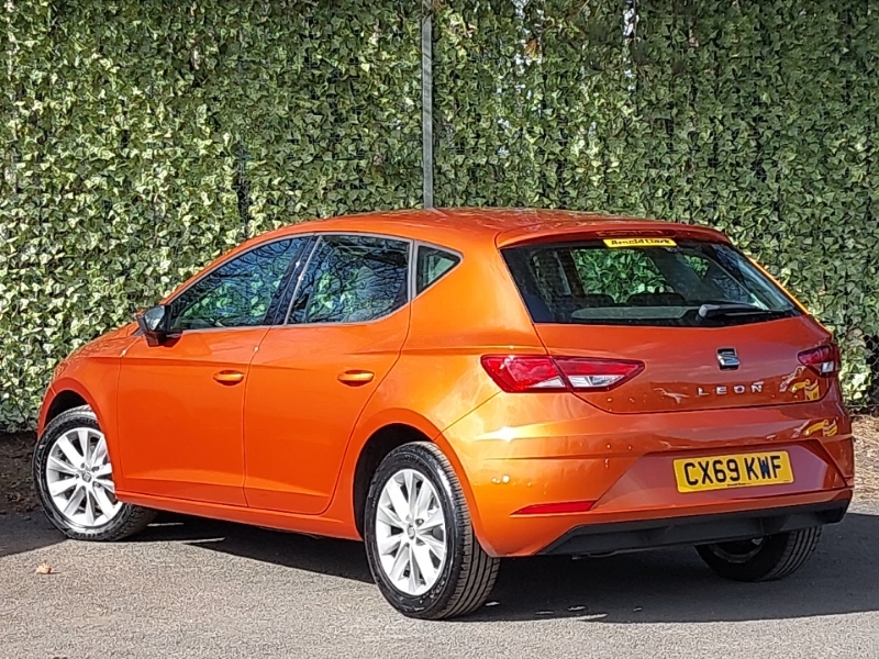 Seat Leon 1.5 Tsi Evo Se Ez CX69KWF Orange #2