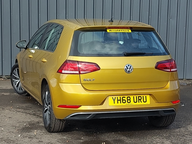Volkswagen Golf 1.6 Tdi Se Nav Dsg YH68URU Yellow #2