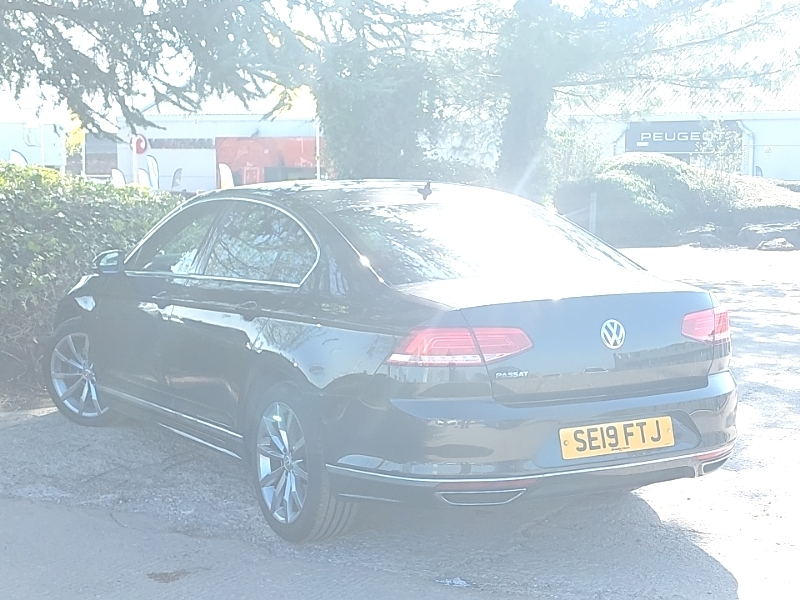 Volkswagen Passat 2.0 Tdi R-line Panoramic Roof Grey #2