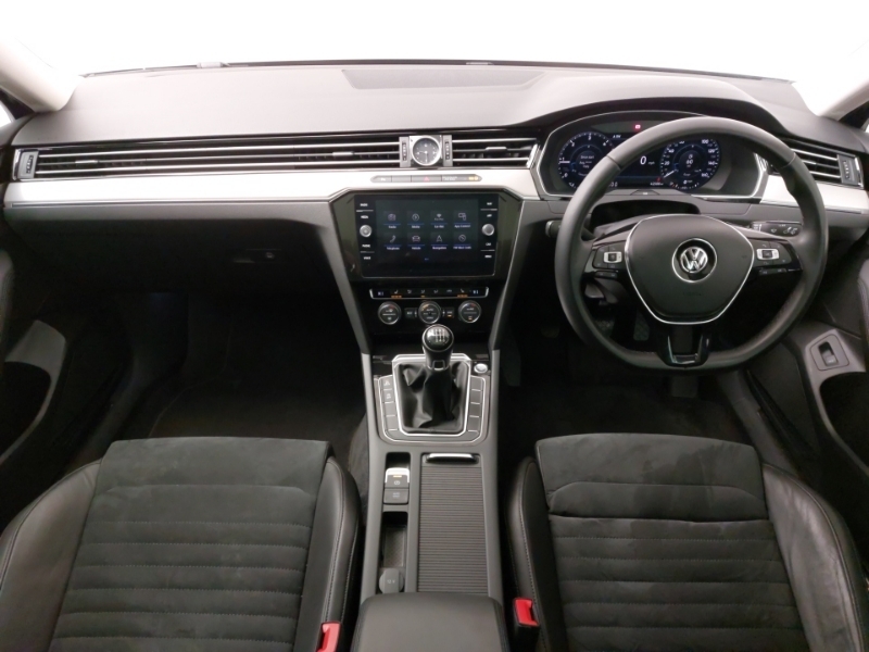 Volkswagen Passat 2.0 Tdi Gt Panoramic Roof Grey #3