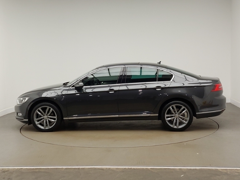 Volkswagen Passat 2.0 Tdi Gt Panoramic Roof Grey #4
