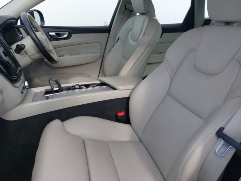 Volvo XC60 2.0 B4d Plus Dark Awd Geartronic YS72VUK Grey #5