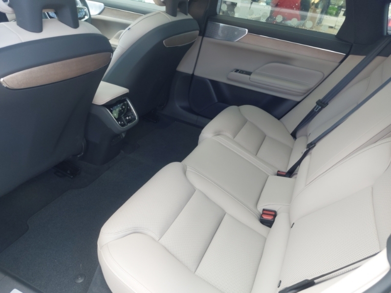 Volvo ES90 245Kw Sm Extended Range Ultra 92Kwh Beige #6