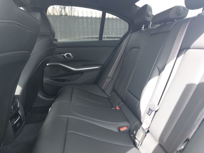 BMW 3 Series 330E 22.3 Kwh M Sport Step YG75KGO Blue #6