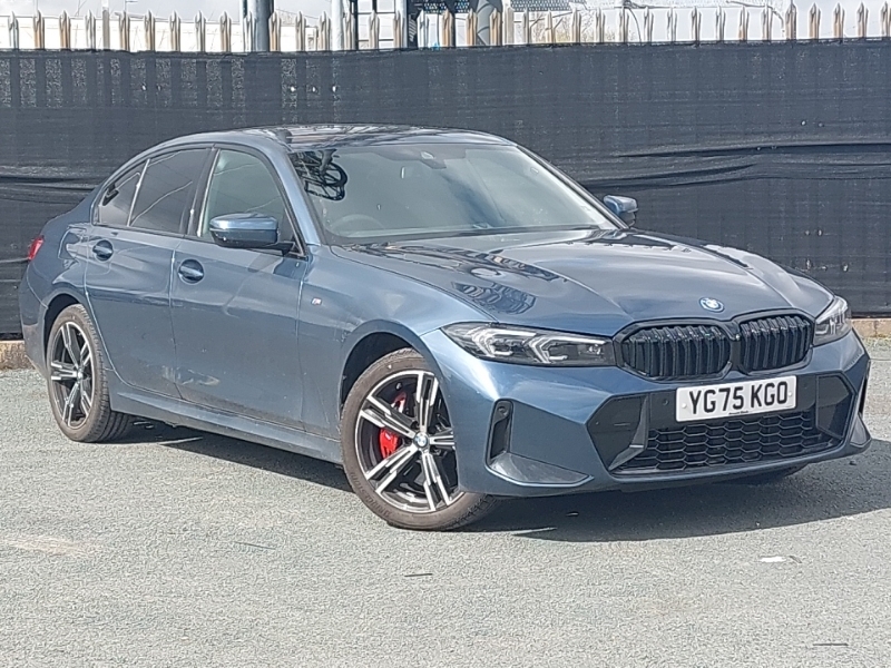 BMW 3 Series 330E 22.3 Kwh M Sport Step Blue