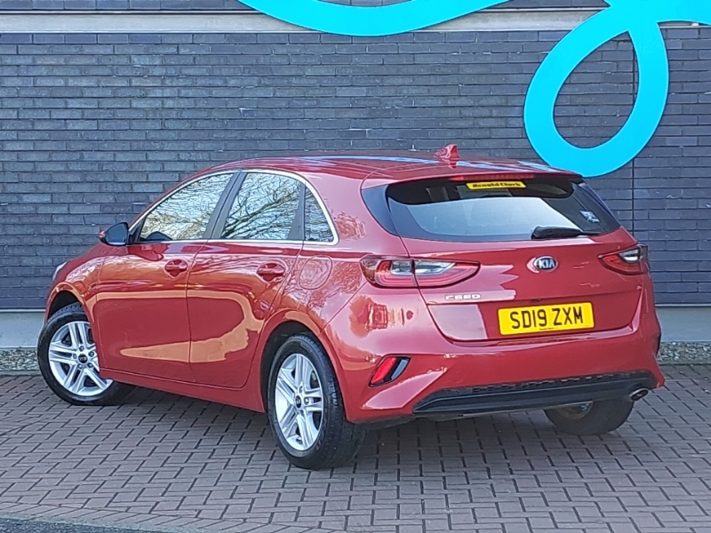 Kia Ceed 1.0T Gdi Isg 2 SD19ZXM Red #2