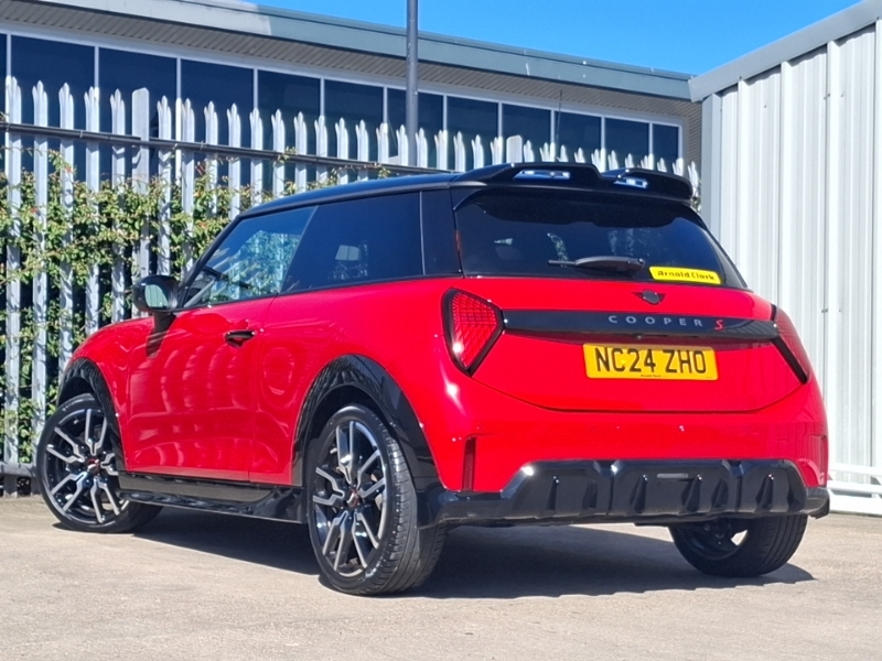 Mini Hatch 2.0 S Sport NC24ZHO Red #2