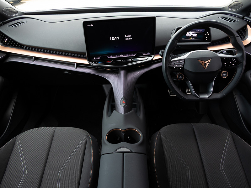 Cupra Tavascan 210Kw V1 77Kwh YR25BVU White #3