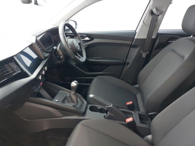 Audi A1 25 Tfsi Technik FD22LWG White #5