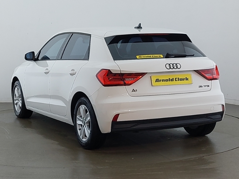 Audi A1 25 Tfsi Technik FD22LWG White #2